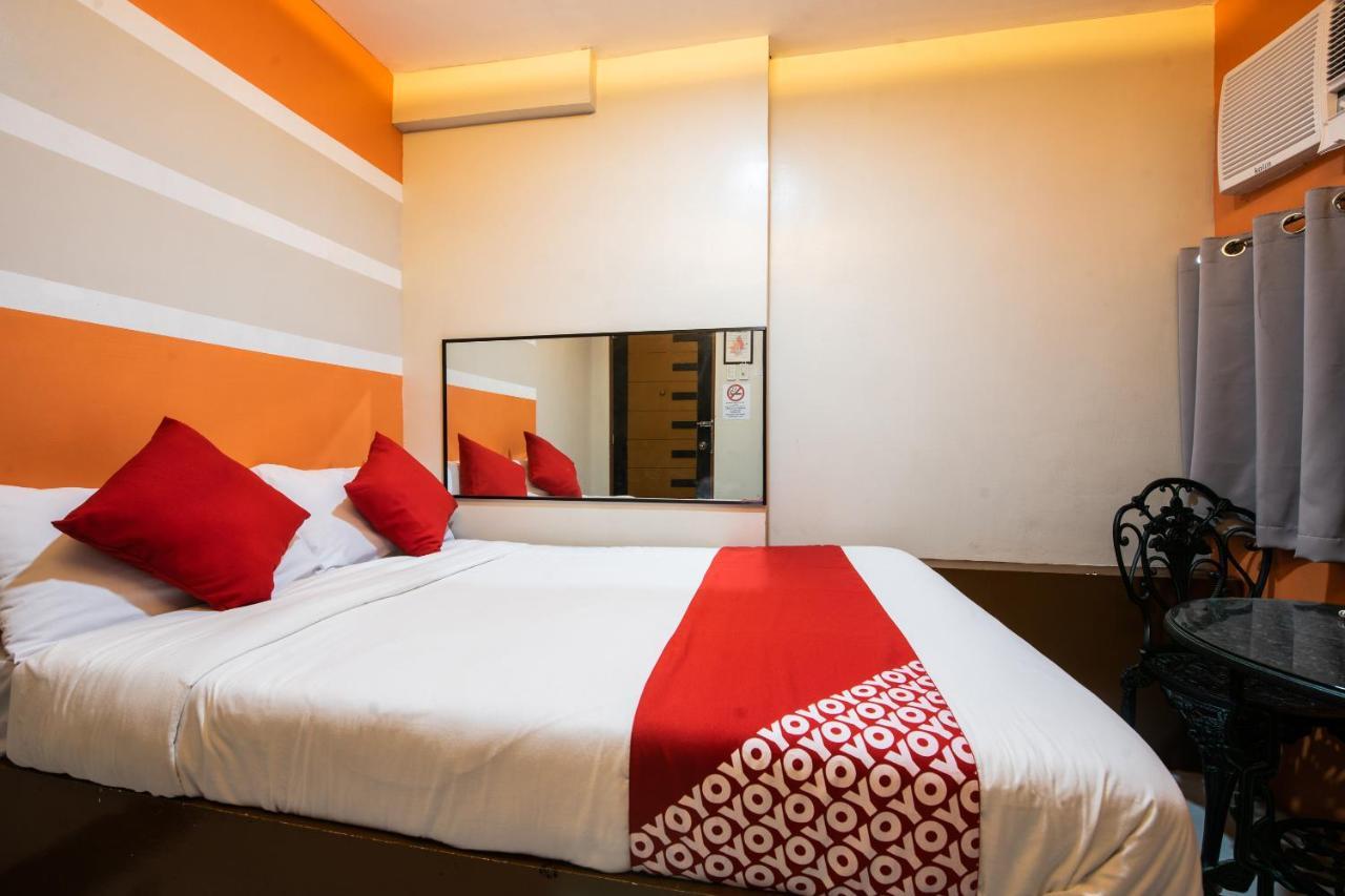 Oyo 475 Pearl Blossom Hotel Manila Dış mekan fotoğraf