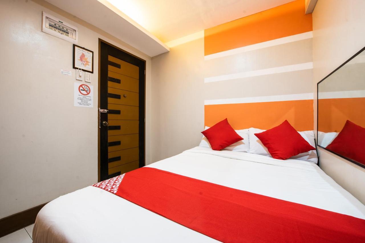 Oyo 475 Pearl Blossom Hotel Manila Dış mekan fotoğraf