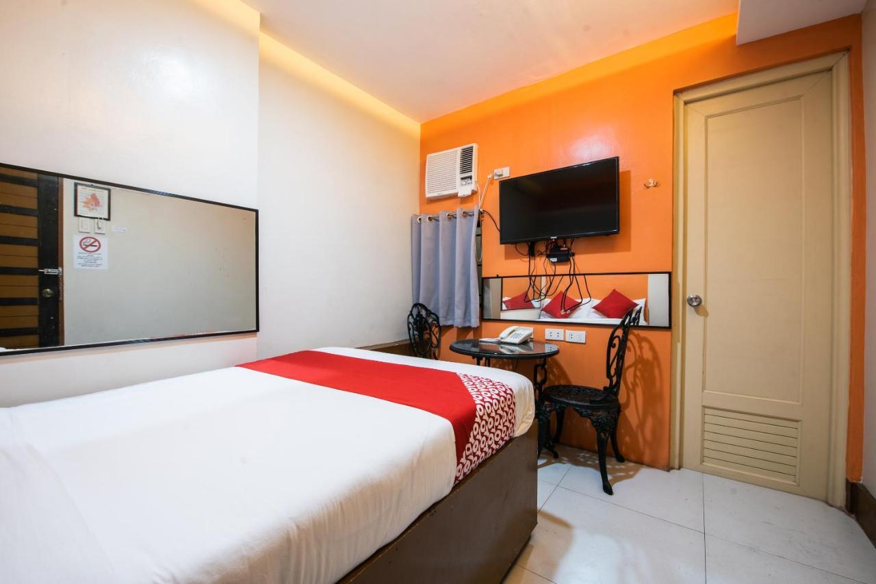 Oyo 475 Pearl Blossom Hotel Manila Dış mekan fotoğraf